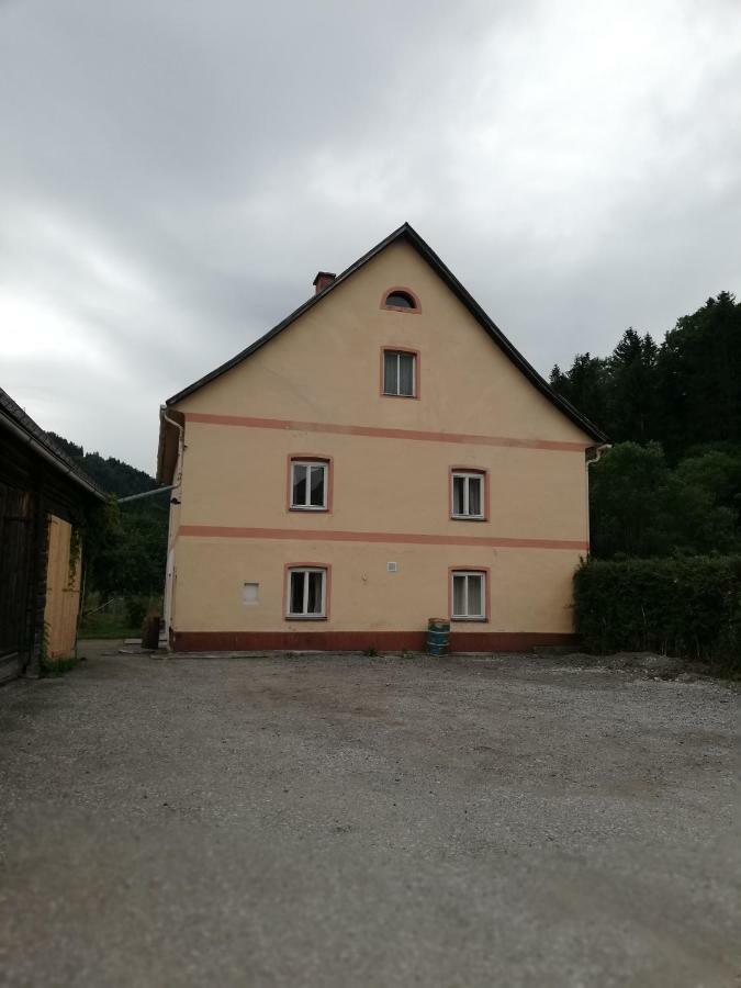 Amtmannhaus Ferienunterkunft Irdning Exterior photo